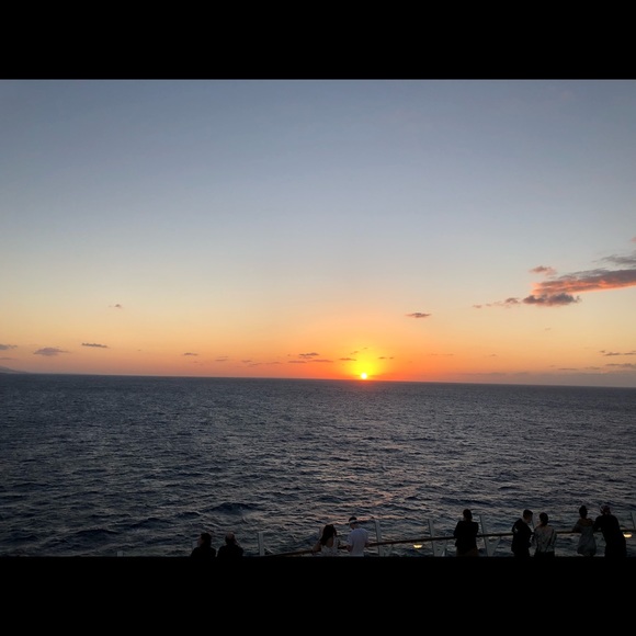 Meet your Posher, Kristy - Picture 1 of 1